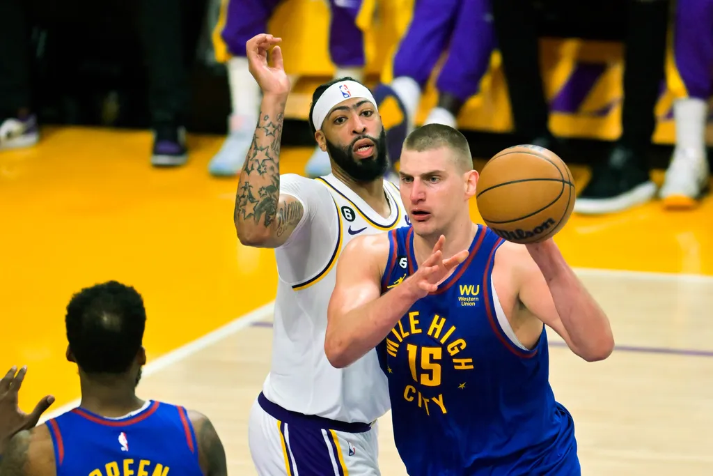Nuggets x Lakers &ndash; onde assistir ao vivo, hor&aacute;rio e escala&ccedil;&otilde;es do Jogo 4 &ndash; NBA