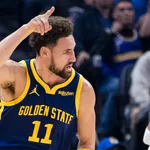 NBA: John Collins erra lance decisivo, e Warriors vencem com show de Klay Thompson