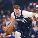 NBA Playoffs 2024: Doncic registra recorde e lidera triunfo dos Mavericks em Jogo 5 contra os Clippers
