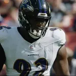 NFL: Ravens estendem v&iacute;nculo com defensor por R$ 488 milh&otilde;es