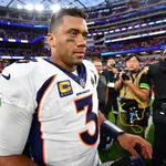 NFL: Denver Broncos deve dispensar Russell Wilson