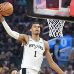 Wembanyama desabafa ap&oacute;s 11 derrotas seguidas na NBA: &lsquo;Dif&iacute;cil perder sempre&rsquo;