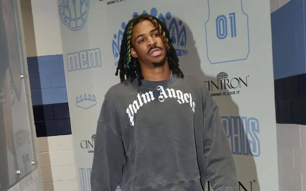 NBA: Ja Morant recebe visita de policiais ap&oacute;s post preocupante