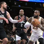 NBA: Lakers quebram sequ&ecirc;ncia de derrotas com vit&oacute;ria apertada sobre Clippers