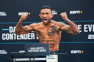 UFC: Joanderson Brito desafia veterano, que aceita luta