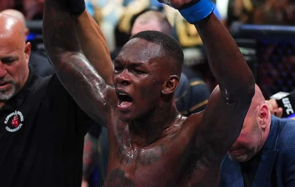 UFC: Adesanya escondeu les&atilde;o grave na vit&oacute;ria contra Poatan
