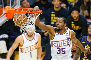 NBA: Jogo do Suns vai contar com a estreia de trio dos sonhos