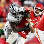 NFL: Jogador dos Patriots é preso por ligação em esquema de apostas