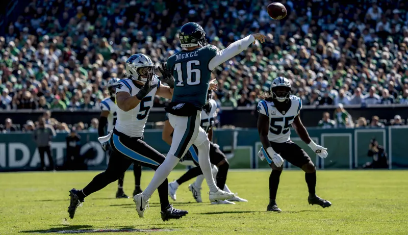 [NFL] Panthers 25 x 14: a queda do ataque dos Eagles come&ccedil;ou antes de Hurts