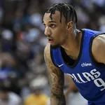 Summer League: Mavs x Pacers tem sequ&ecirc;ncia de erros inacredit&aacute;veis