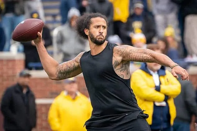 NFL: Agente de ex-jogador tenta contactar Jets ap&oacute;s les&atilde;o de Aaron Rodgers