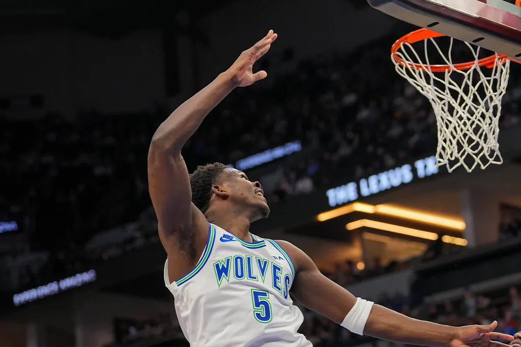 NBA: Com show de Edwards, Wolves vencem e fecham metade da temporada com marca positiva