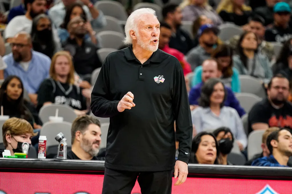 T&iacute;tulos da NBA s&atilde;o mundiais? Debate gera desaven&ccedil;a entre jogadores e t&eacute;cnicos