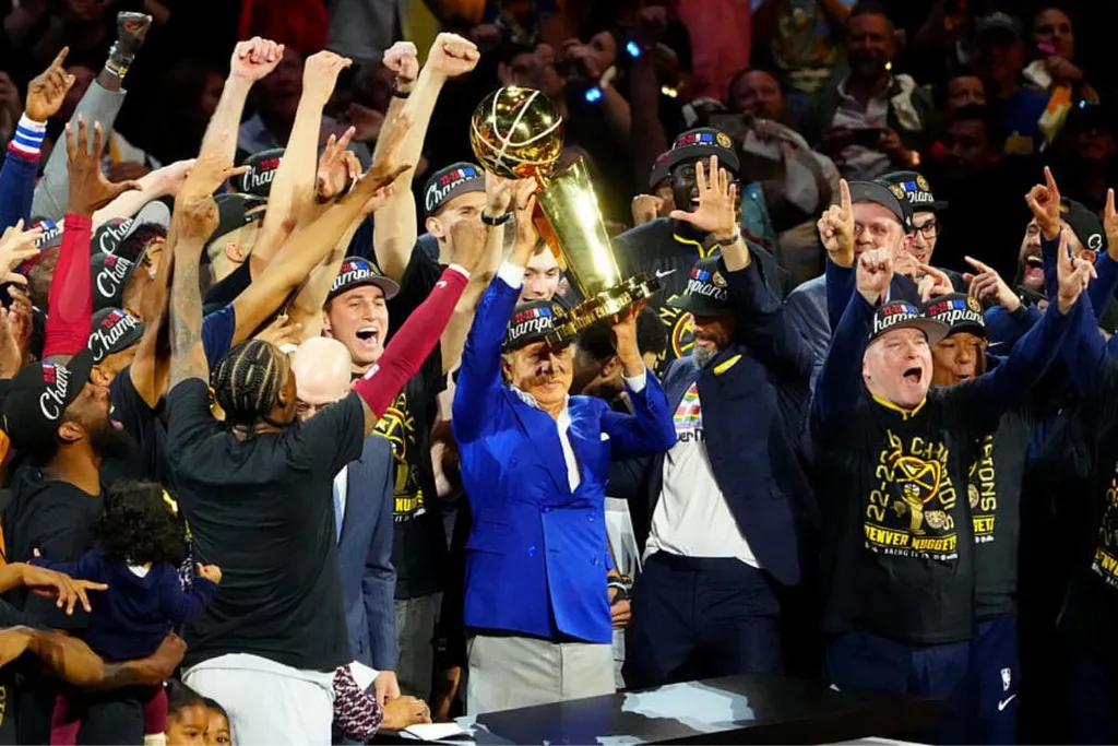 NBA: Quem foi Larry O&rsquo;Brien e porque ele foi essencial para o basquete