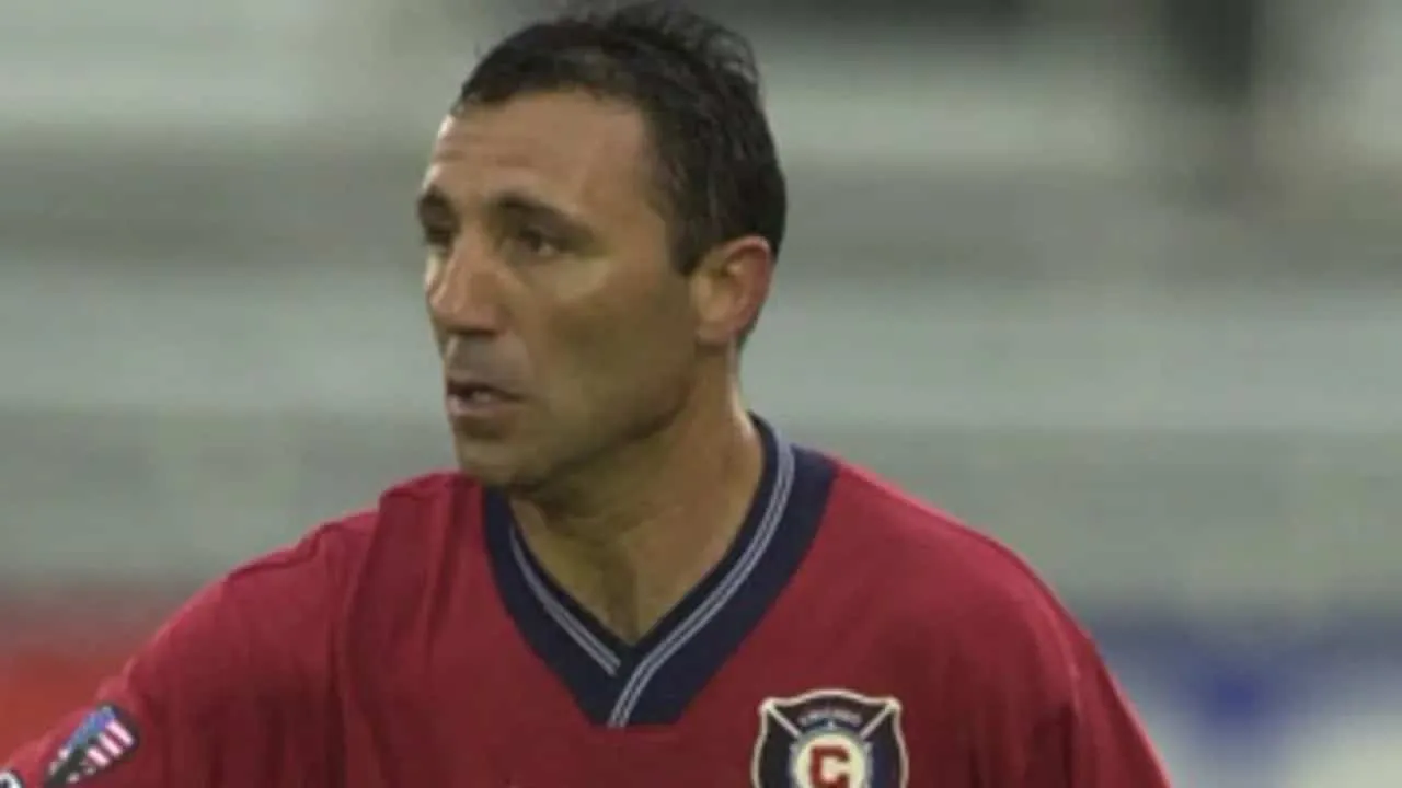 Stoichkov no Chicago Fire (Foto: MLS/Divulga&ccedil;&atilde;o)