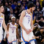 NBA: Shai e Chet brilham, Thunder vence e aumenta crise dos Warriors