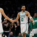 NBA: Estrela do Boston Celtics &eacute; desfalque por pelo menos uma semana