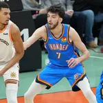 NBA: Em duelo Holmgren x Wembanyama, Thunder vence Spurs novamente