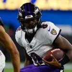 NFL: Ravens vencem e Lamar Jackson entra para o livro dos recordes