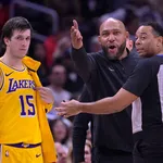 Ap&oacute;s vencer os Celtics, t&eacute;cnico dos Lakers revela conversa com Austin Reaves: &lsquo;Eu apenas&hellip;