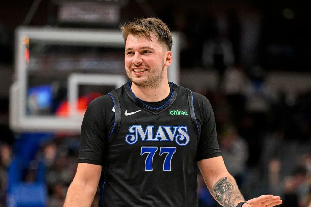 NBA: Doncic revela t&eacute;cnica da &lsquo;cesta de gancho&rsquo; ap&oacute;s derrotar Rockets