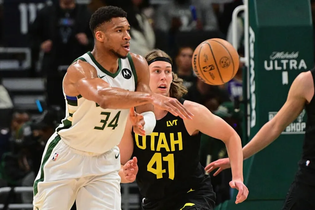 NBA: Antetokounmpo d&aacute; show, mas Milwaukee Bucks perde para o Jazz