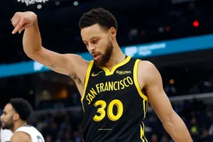 Técnico dos Warriors é internado, e NBA adia jogo contra Utah Jazz