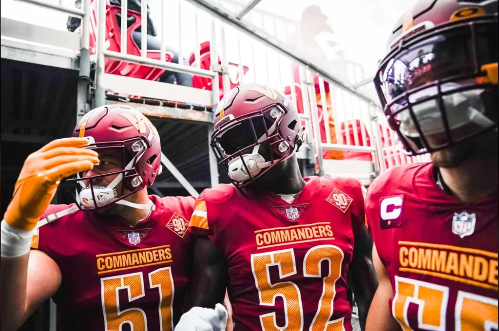 Pesquisa entre jogadores da NFL revela defeitos, falhas e fatos bizarros nas franquias da liga