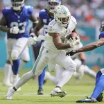 NFL: Dolphins dominam os Giants e vencem a quarta na temporada
