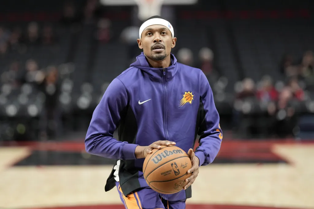 NBA: Vai jogar? Suns define situa&ccedil;&atilde;o de Bradley Beal para o jogo contra os Bulls