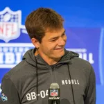 NFL: Novo Tom Brady? T&eacute;cnico dos Patriots elogia desempenho de novo quarterback