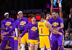 Mercado NBA: Lakers continuam ativos e assinam com mais um reforço