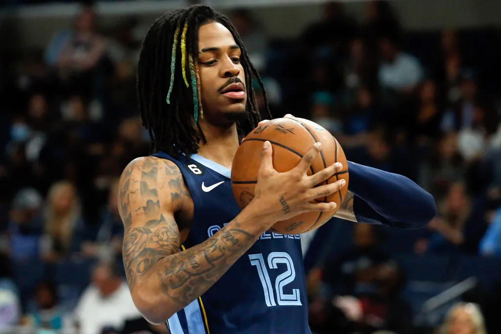 Ja Morant: NBA tem hist&oacute;rico de puni&ccedil;&atilde;o ao uso de armas