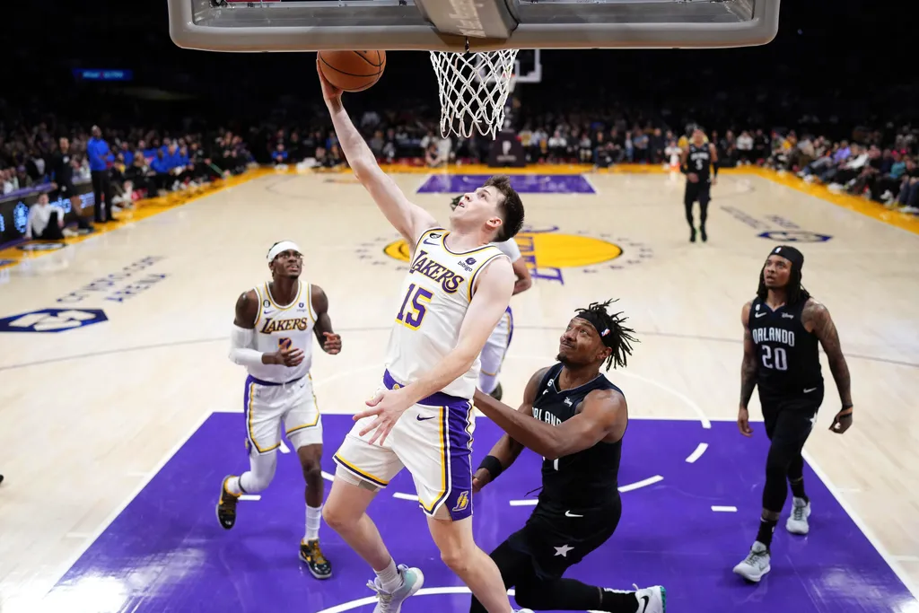 NBA: Austin Reaves passa Davis e vira favorito em vit&oacute;ria dos Lakers