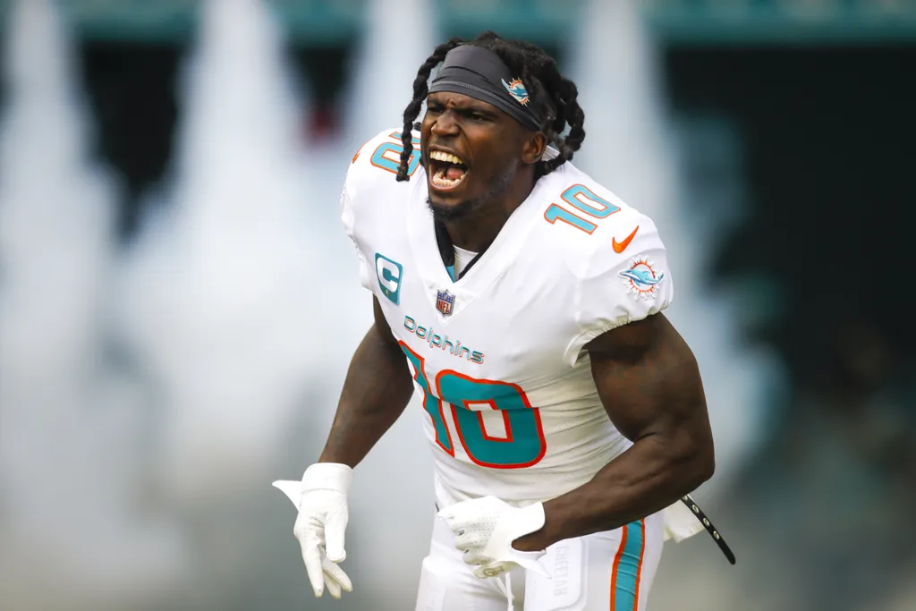 Playoffs da NFL: Tyreek Hill &eacute; o turbo que os Dolphins precisavam
