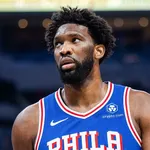 NBA: Embiid tem les&atilde;o confirmada e cogita cirurgia para retornar as quadras