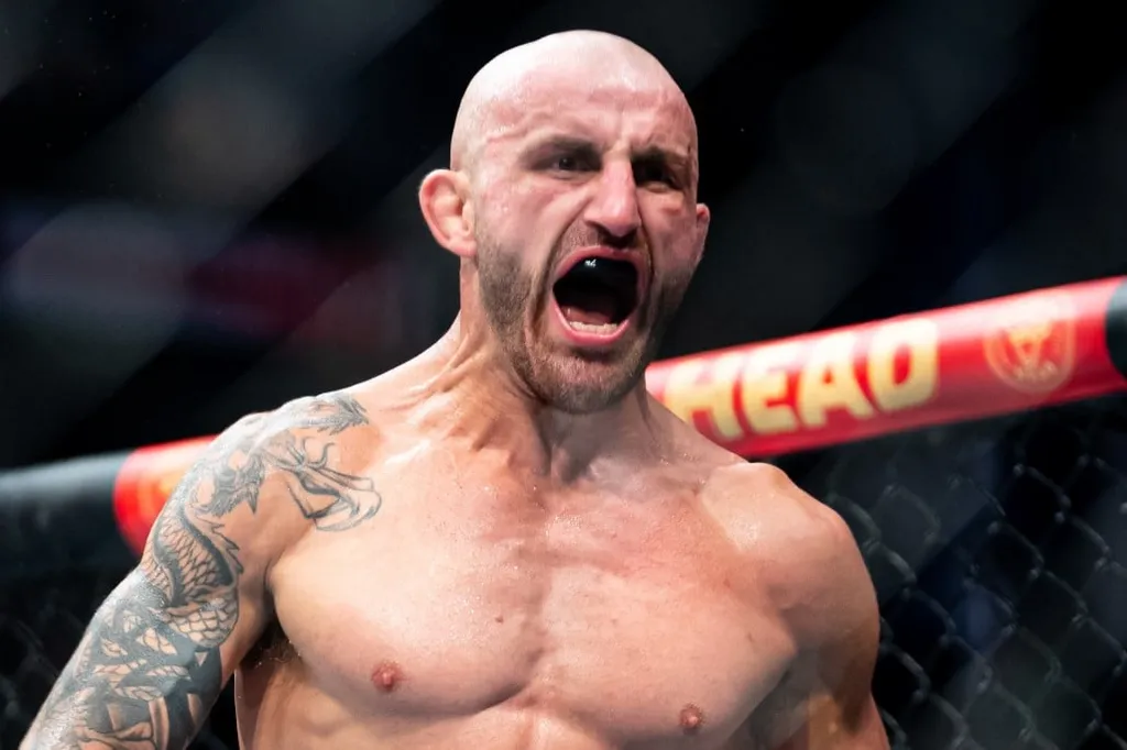 UFC: Volkanovski negocia nova luta pelo cintur&atilde;o para &lsquo;Semana da Luta&rsquo;