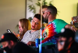 Patrick Mahomes se choca com o Brasil após goleada na Copa do Mundo Feminina