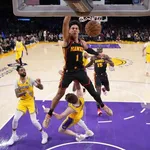 NBA: Austin Reaves &lsquo;se recusa a comentar&rsquo; sobre lance inusitado contra os Hawks