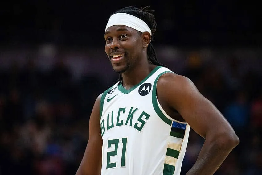 NBA: Blazers devem negociar Jrue Holiday ap&oacute;s troca de Lillard