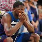 NBA: Edwards toma drible do hor&aacute;rio e chega atrasado em jogo dos Timberwolves