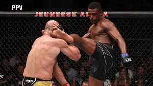 Rocky Balboa brasileiro! Jamahal Hill vence o cinturão, mas enaltece resiliência de Glover Teixeira