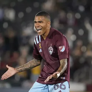 Lucas Esteves – Notícias, estatísticas e salário