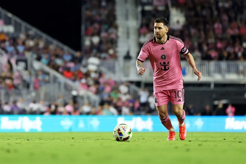 MLS: Messi retorna ao Inter Miami, mas jogador do Palmeiras frustra argentino