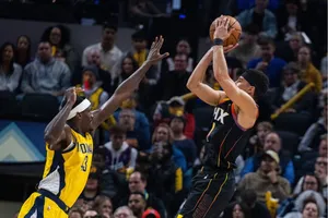 NBA: Pacers viram contra Suns em noite estelar de Devin Booker
