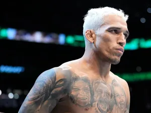 Charles do Bronx &eacute; ex-campe&atilde;o dos leves. Foto: Reprodu&ccedil;&atilde;o/Twitter @ufcbrasil