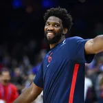NBA: Joel Embiid entra em top 5 hist&oacute;rico no in&iacute;cio da temporada