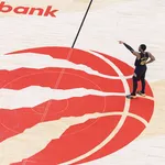 [NBA] Les&atilde;o no joelho amea&ccedil;a os 65 jogos e o supermax de US$ 304 milh&otilde;es de Anthony Edwards