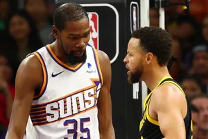 NBA: Kevin Durant humilha, e Suns vencem Warriors em jogo quente