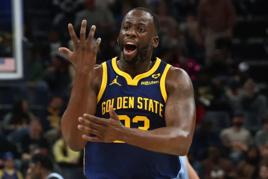 Draymond Green provoca advers&aacute;rios ao ter faltas desafiadas: &lsquo;Est&atilde;o com medo?&rsquo;